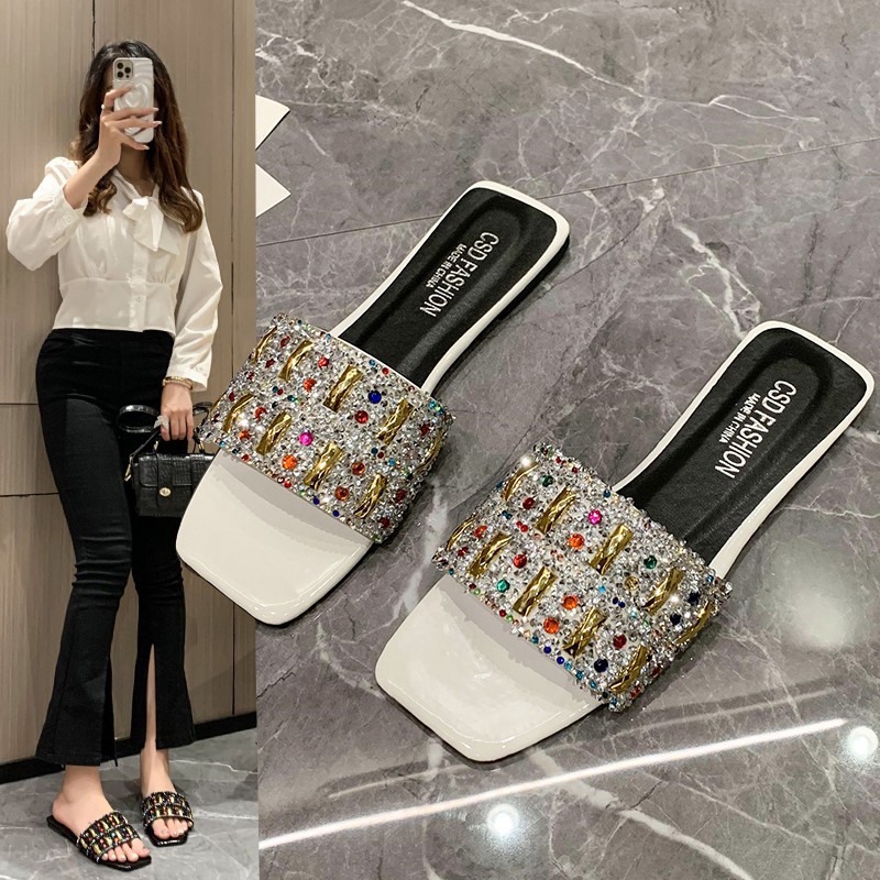 Chinelos Planos de Metal com Strass Coloridos W50_5110212615