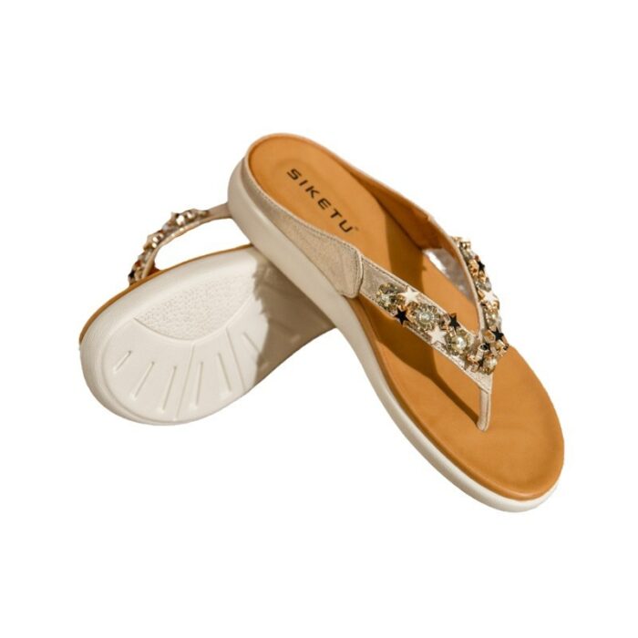 Chinelo de Praia Boêmio com Strass e Contas com Dedo W50_6640211345 - Image 6